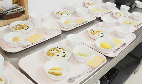 お別れ給食