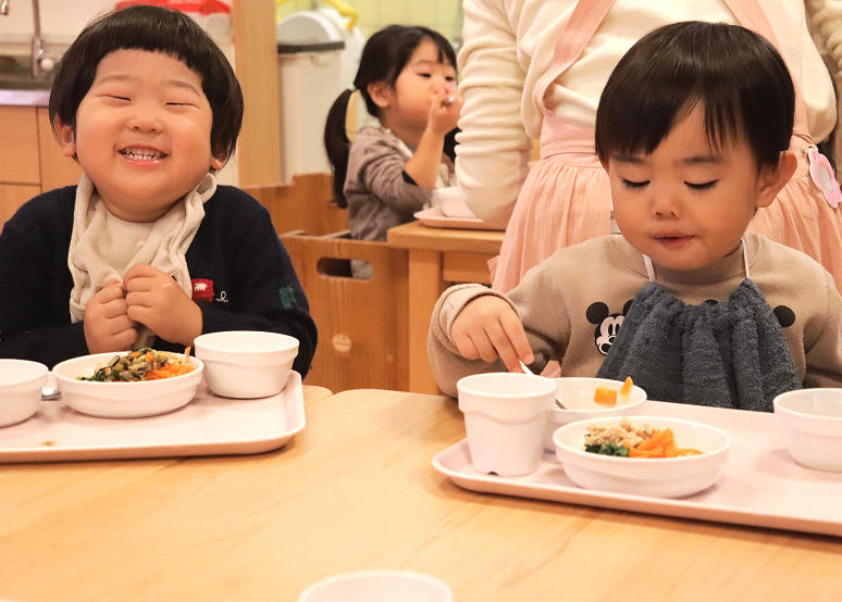 給食